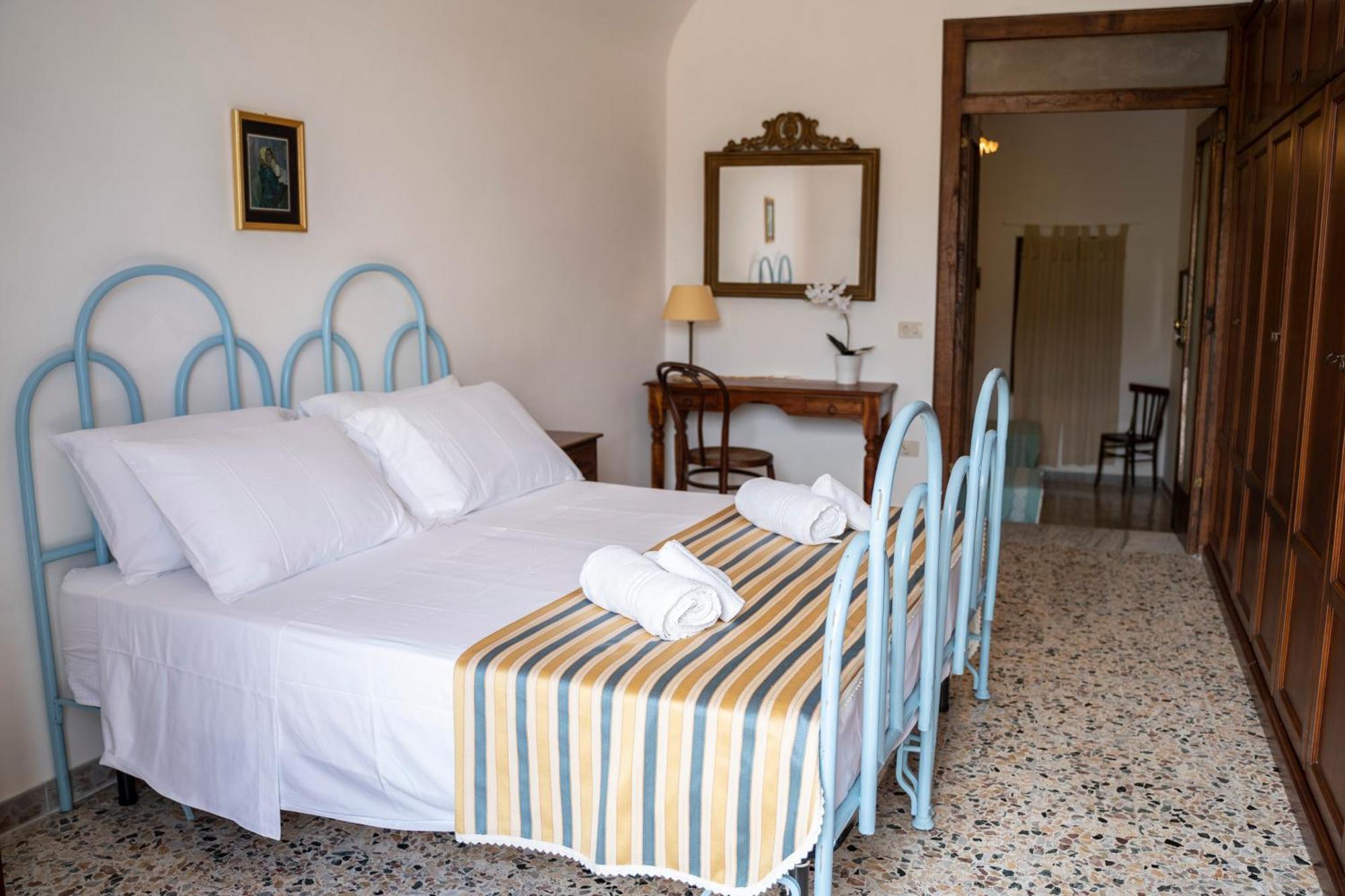 Il Casanova Hotell Tropea Rum bild